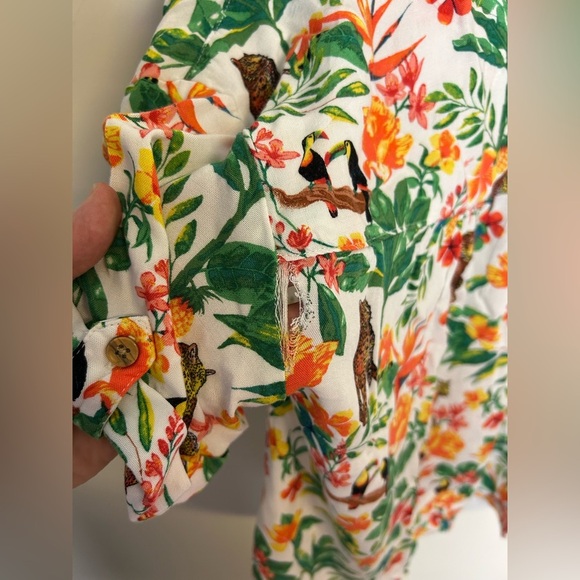 Jane + Delancey Novelty Print Button Down Blouse Floral Leopard Size M - Picture 8 of 12